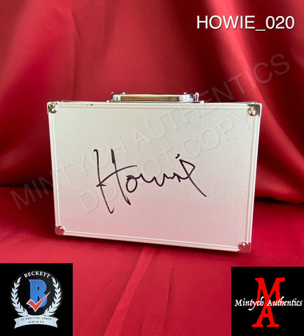 HOWIE_020 - Deal or No Deal 7x10x3 Aluminum Shell BriefcaseÊ Autographed By Howie Mandel