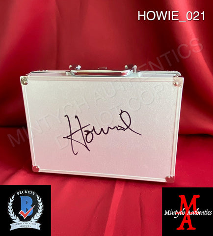 HOWIE_021 - Deal or No Deal 7x10x3 Aluminum Shell BriefcaseÊ Autographed By Howie Mandel