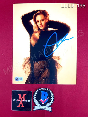 LULU_195 - 8x10 Photo Autographed By Lulu Wilson