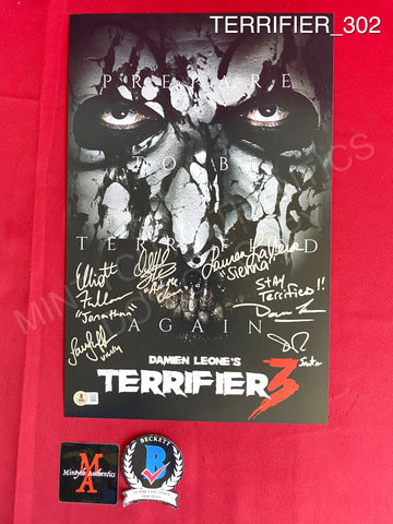 TERRIFIER_302 - 11x17 Photo Autographed By David Howard Thornton, Lauren LaVera, Elliott Fullam, Samantha Scaffidi, Daniel Roebuck & Damien Leone