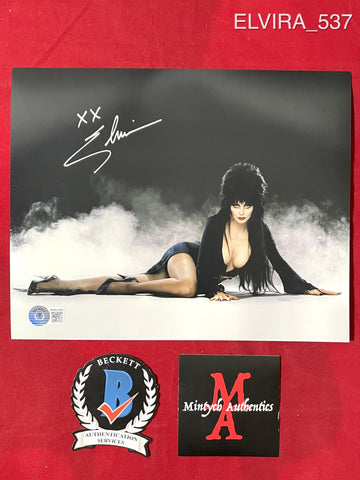 ELVIRA_537 - 8x10 Photo Autographed By Elvira