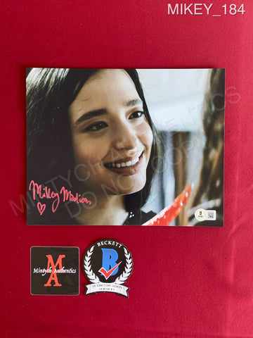 MIKEY_184 - 8x10 Photo Autographed By Mikey Madison