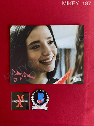 MIKEY_187 - 8x10 Photo Autographed By Mikey Madison