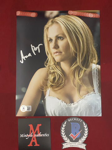 PAQUIN_213 - 8x10 Photo Autographed By Anna Paquin