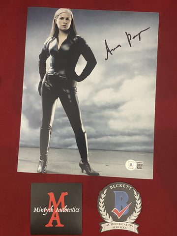 PAQUIN_518 - 8x10 Photo Autographed By Anna Paquin