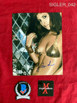 SIGLER_042 - 8x10 Photo Autographed By Jamie-Lynn Sigler