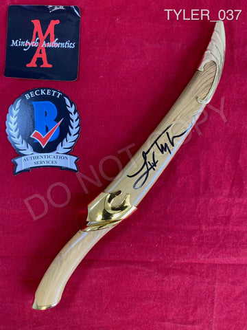 TYLER_037 - LOTR Replica Mini Sword Autographed By Liv Tyler