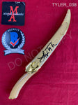 TYLER_038 - LOTR Replica Mini Sword Autographed By Liv Tyler