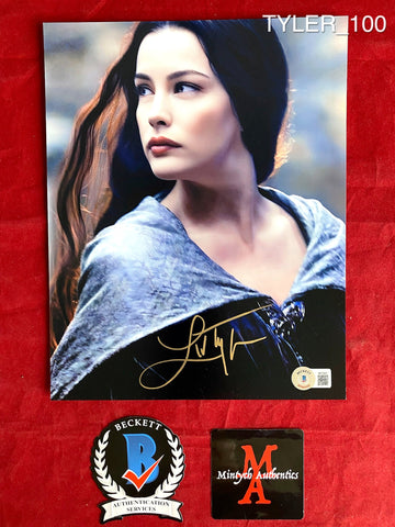 TYLER_100 - 8x10 Photo Autographed By Liv Tyler