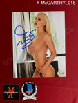 X-McCARTHY_018 - 8x10 Photo Autographed By Jenny McCarthy